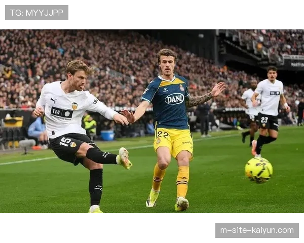 诺丁汉森林客场23射7正 3球完胜展现高效进攻终结能力